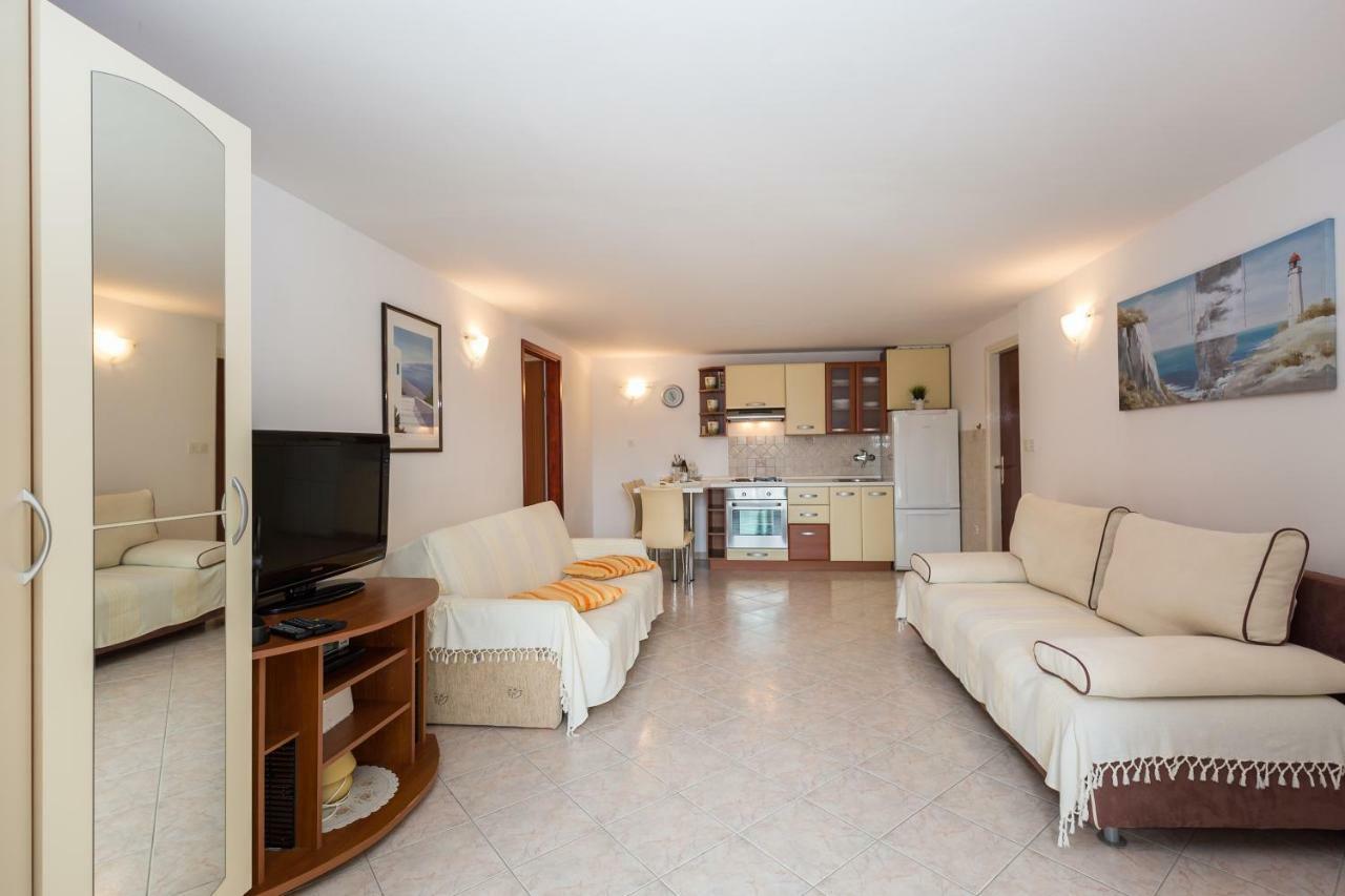 Beach Apartment M & B Poljana  Dış mekan fotoğraf