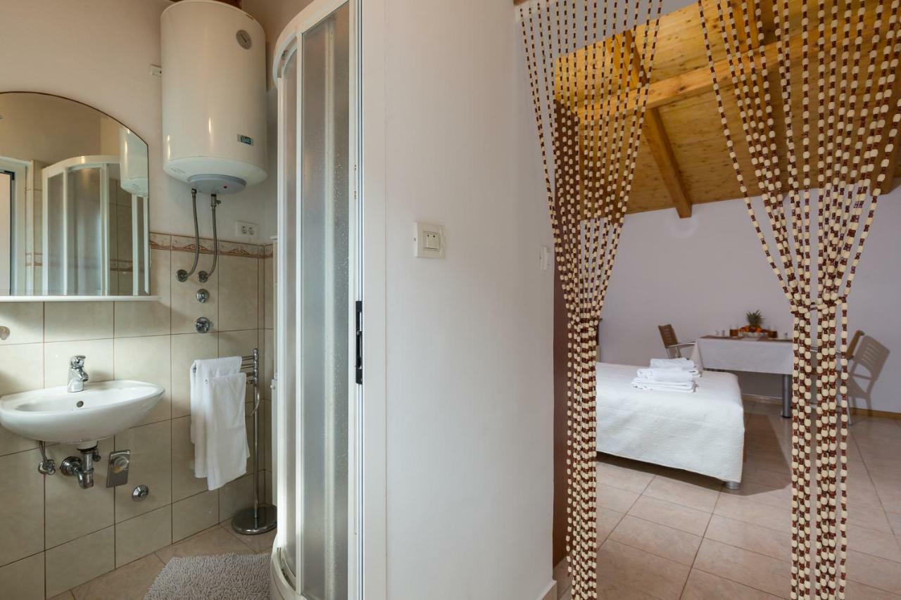Beach Apartment M & B Poljana  Dış mekan fotoğraf